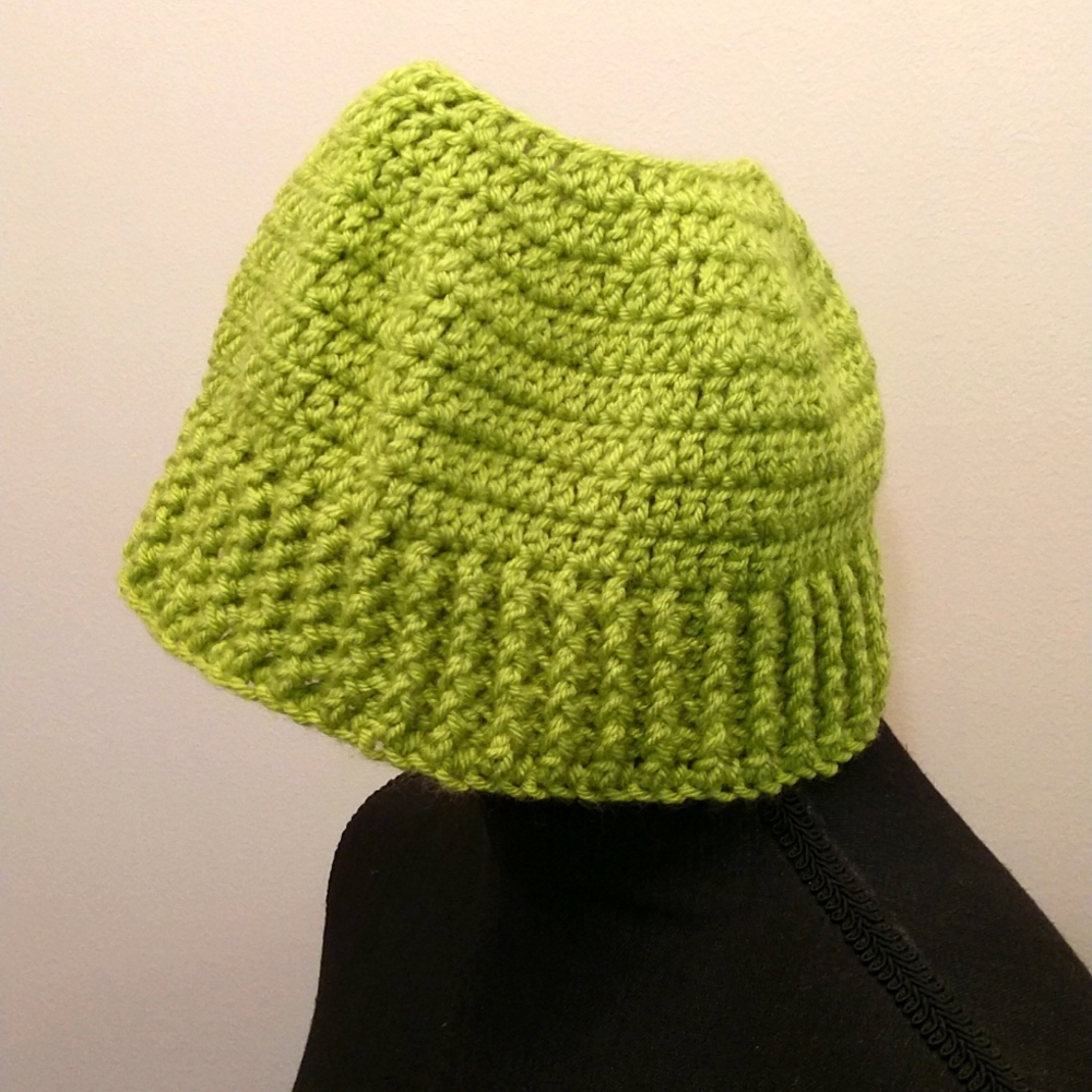 Homemade Women’s Crochet‎ Ponytail Hat Lime Green